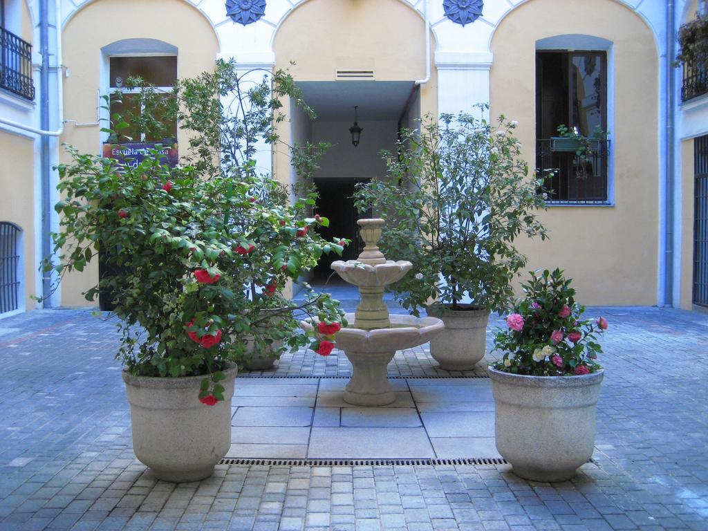 Hostal Huespedes Toledo Madrid Bagian luar foto