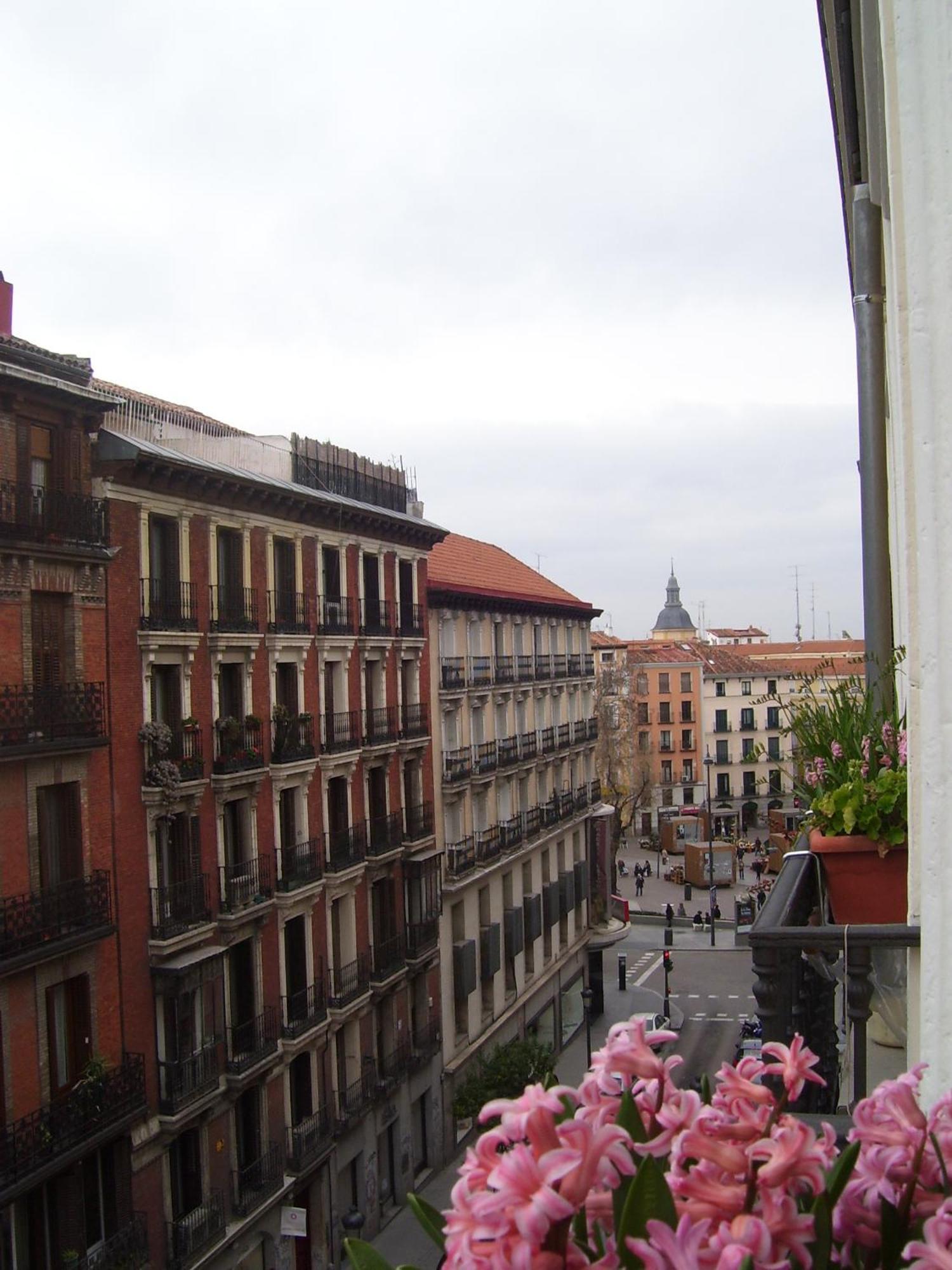 Hostal Huespedes Toledo Madrid Bagian luar foto