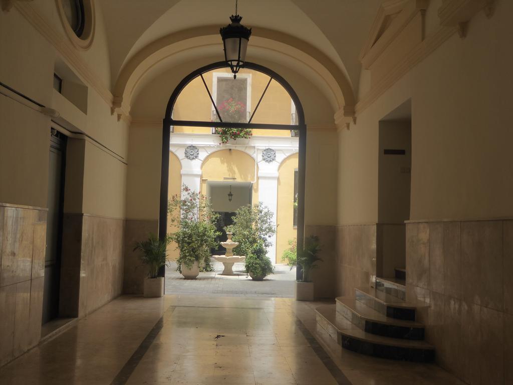 Hostal Huespedes Toledo Madrid Bagian luar foto